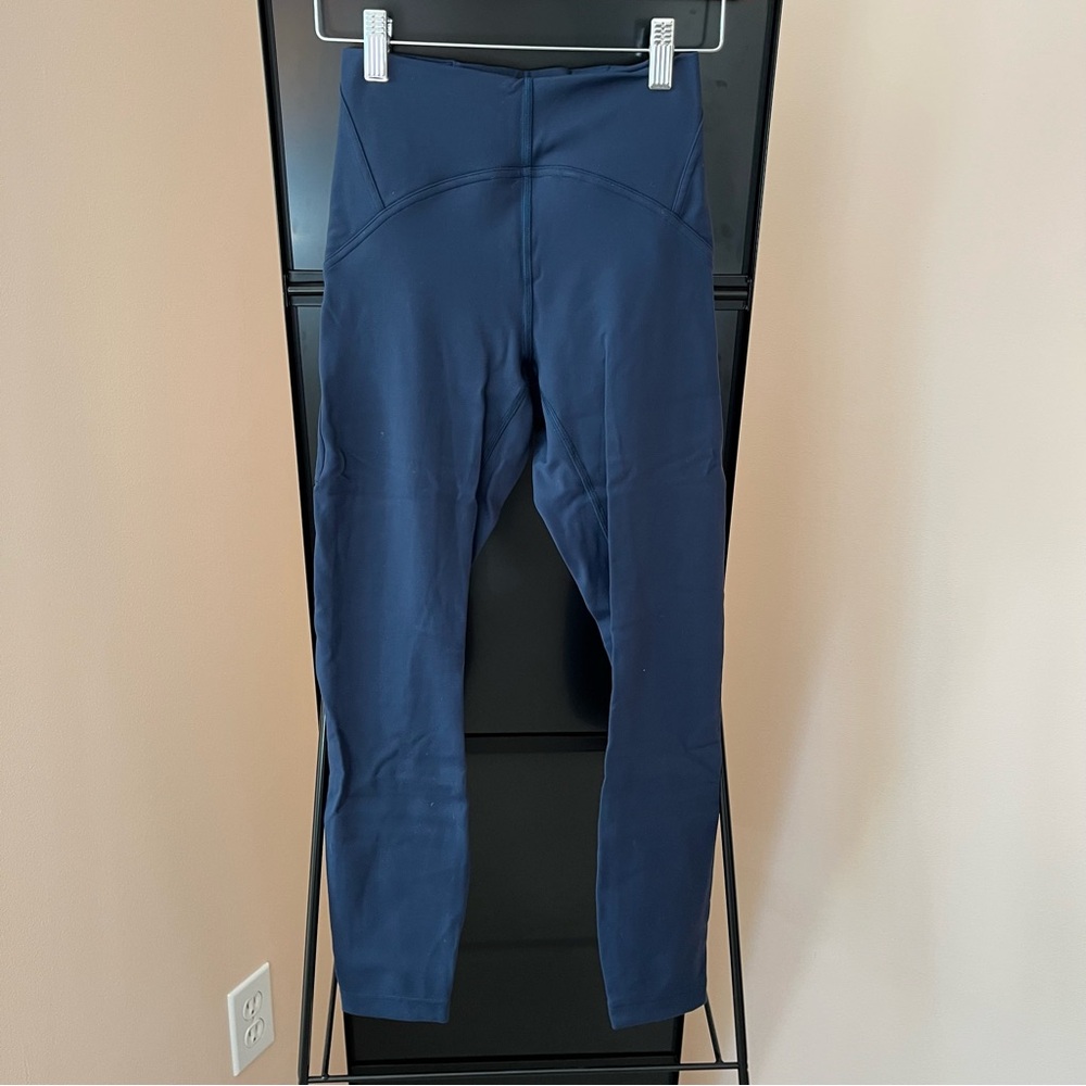 Lululemon Instill High-Rise Tight 25" in True Navy Size 4